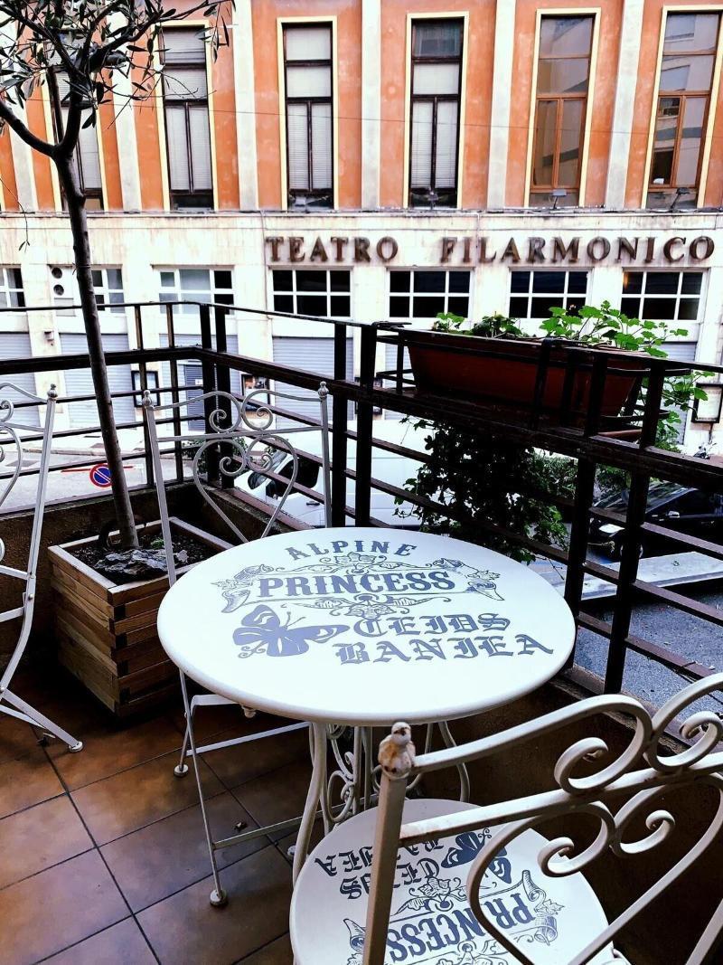 Al Teatro Hotell Verona Eksteriør bilde