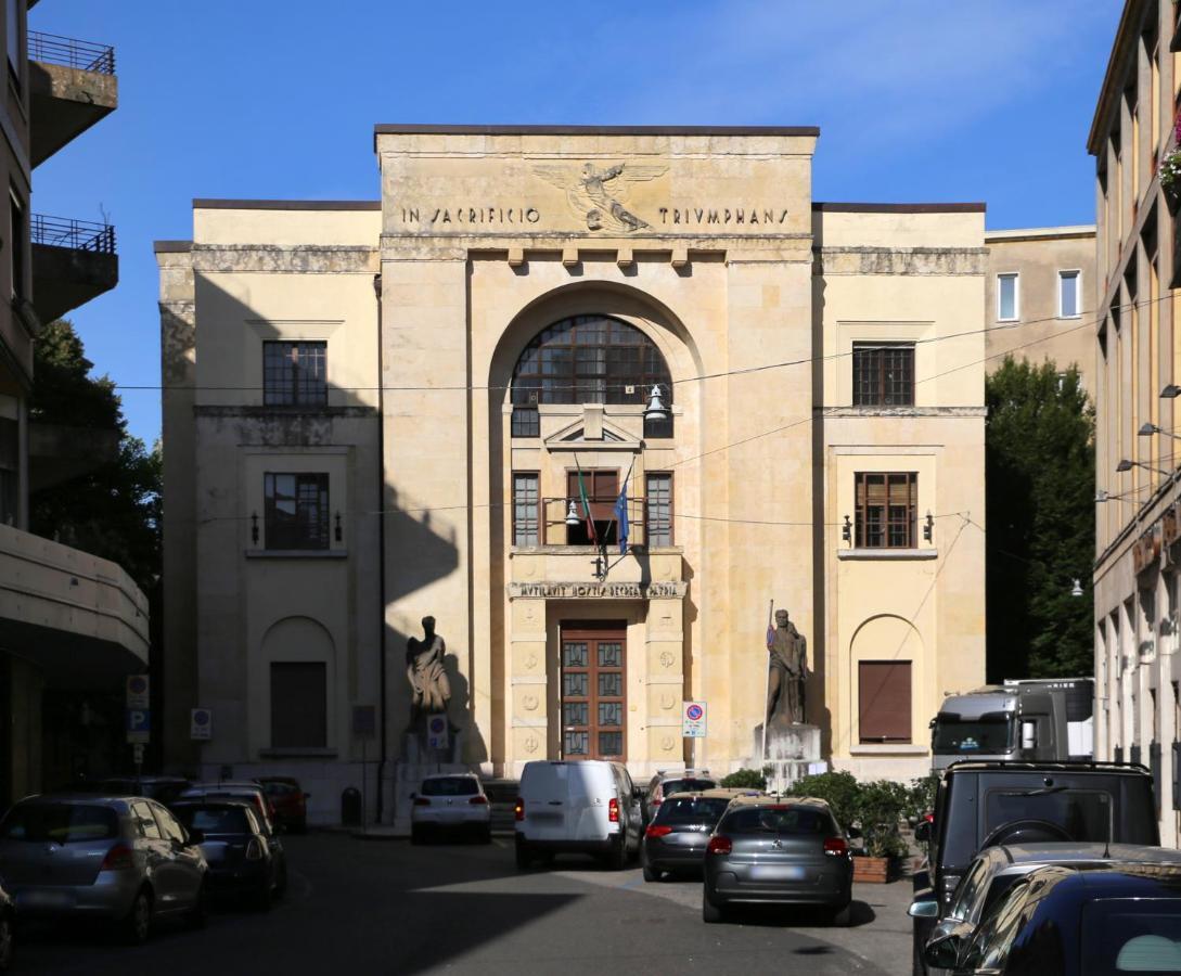 Al Teatro Hotell Verona Eksteriør bilde
