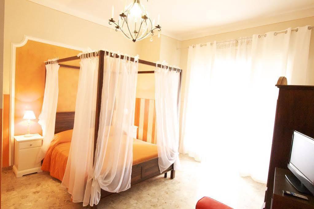 Al Teatro Hotell Verona Eksteriør bilde